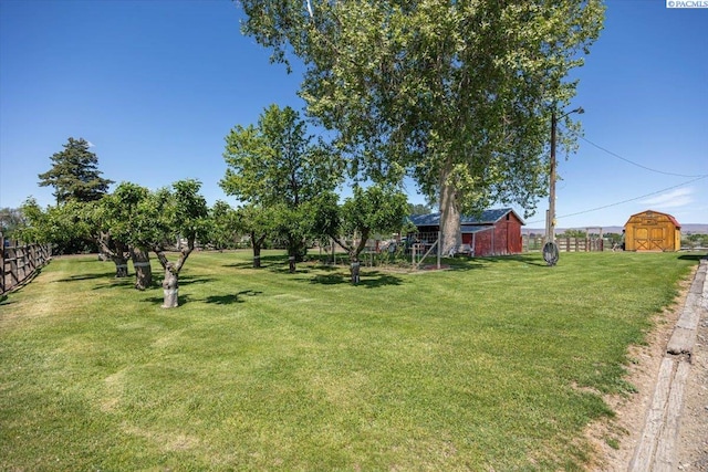 3700 Sheller Rd, Sunnyside, WA 98944 - view of yard