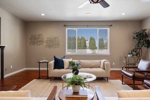 living room featuring recessed lighting, ceiling fan, wood finished floors, and baseboards