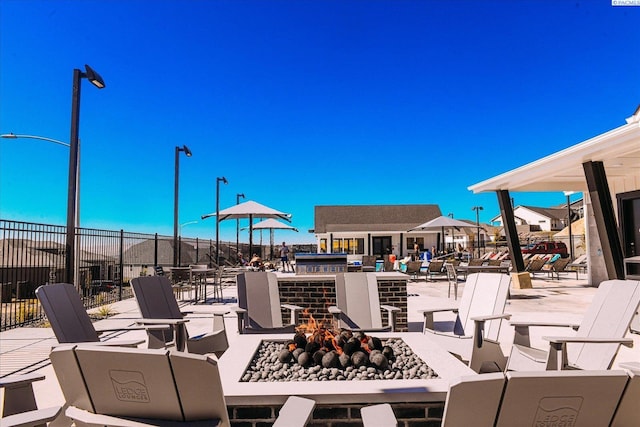 2237 Legacy Ln, Richland, WA 99352 - view of patio / terrace featuring an outdoor fire pit