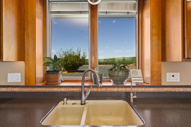 54737 S C Williams Rd, Kennewick, WA 99338 - photo 13