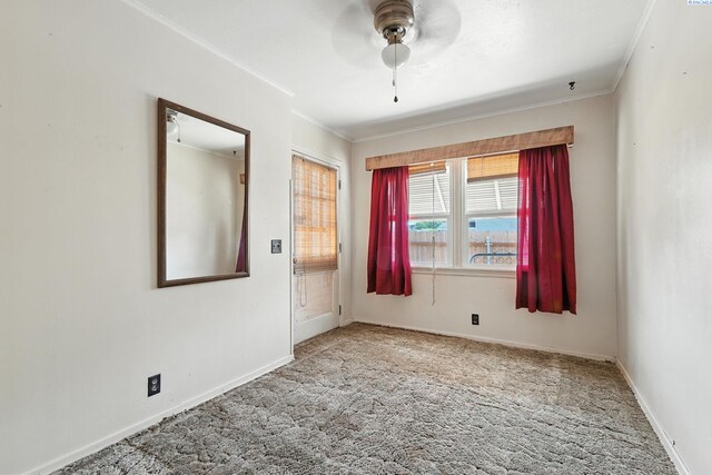 219 E 6th Ave, Kennewick, WA 99336 - empty room with crown molding, a ceiling fan, and carpet