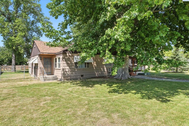 219 E 6th Ave, Kennewick, WA 99336 - view of side of home