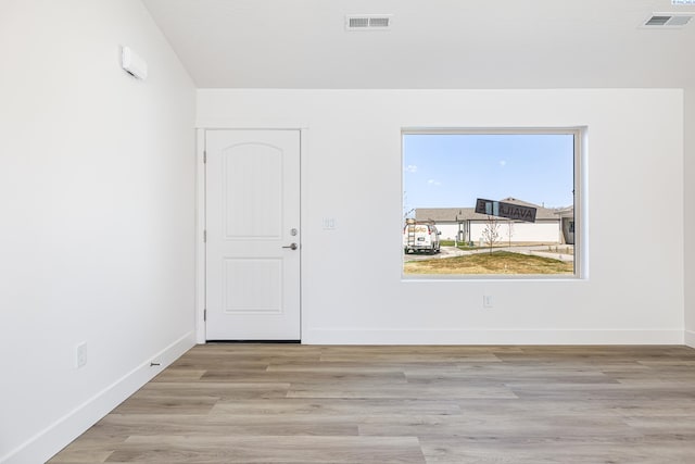 1613 Diamond Ave, Grandview, WA 98930 - spare room featuring baseboards and wood finished floors