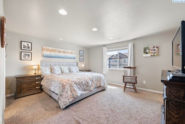720 SW Wheat Ridge Dr, Pullman, WA 99163 - carpeted bedroom with baseboards and recessed lighting
