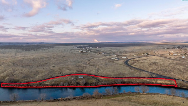 70212 N Demoss Rd, Benton City, WA 99320