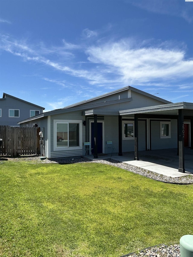 2502 Blaine St, Pasco, WA 99301 - view of front of property featuring a carport