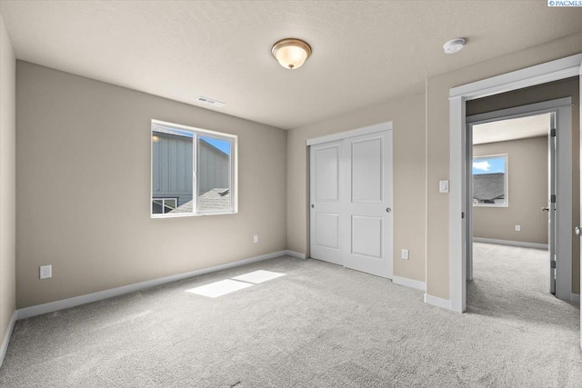 200 Ladera St, Prosser, WA 99350 - unfurnished bedroom with carpet and baseboards