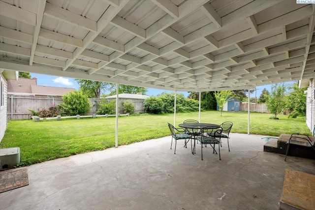 3925 W Okanogan Ave, Kennewick, WA 99336 - view of patio with outdoor dining space