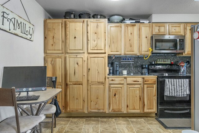 2214 S Olympia St, Kennewick, WA 99337 - photo 8
