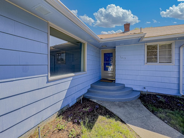 1015 Catherine St, Walla Walla, WA 99362 - doorway to property with a chimney