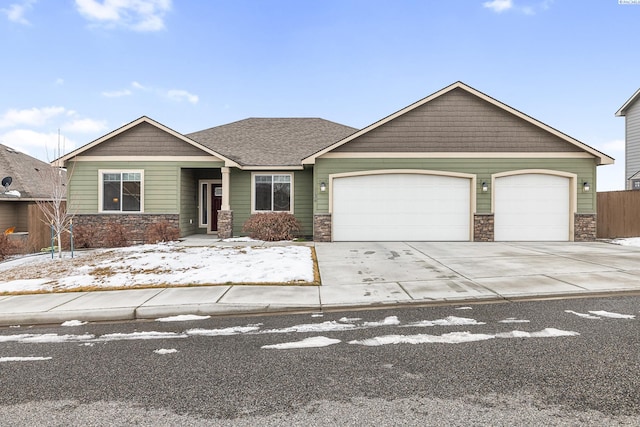 view of front facade with a garage