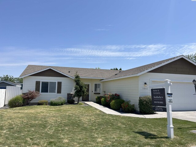 1642 Lantana Ave, Richland, WA 99352 - photo 1