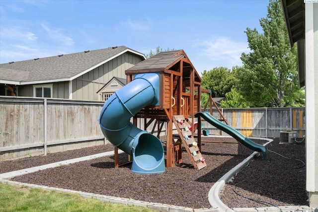5719 W 15th Ave, Kennewick, WA 99338 - view of play area featuring a fenced backyard