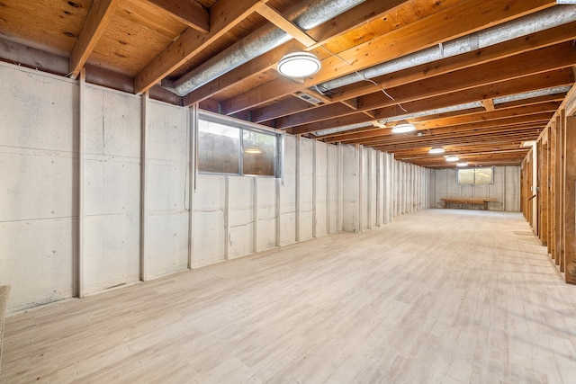 1112 Mcmurray St, Richland, WA 99354 - unfinished basement featuring wood finished floors