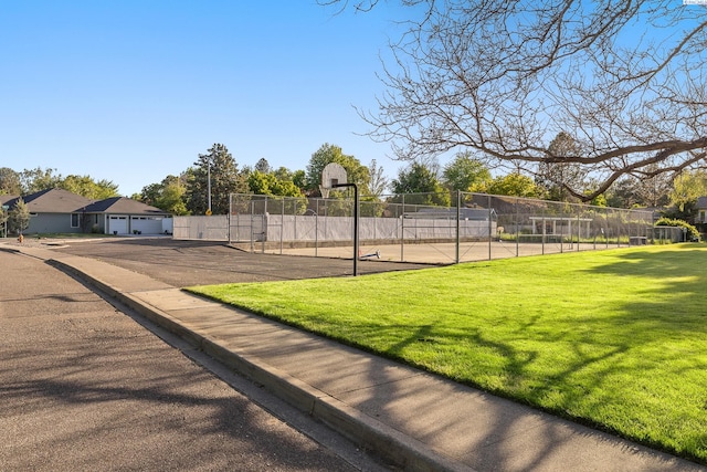 1112 Mcmurray St, Richland, WA 99354 - view of yard featuring community basketball court and a garage