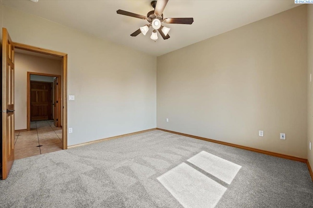 100 S Nevada St, Kennewick, WA 99336 - unfurnished room featuring light colored carpet and a ceiling fan