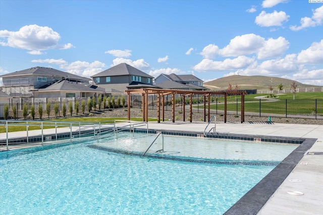 671 Cortona Way, Richland, WA 99352 - community pool featuring a mountain view and a gazebo