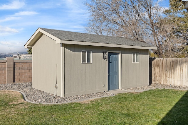 view of outdoor structure with a yard