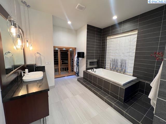 72905 E Grand Bluff Loop, Kennewick, WA 99338 - photo 23