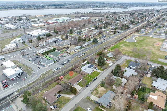 bird's eye view with a water view