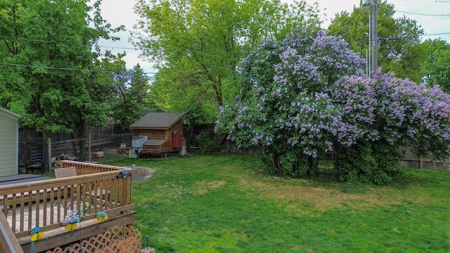 420 E Houghton St, Palouse, WA 99161 - view of yard with a storage unit, an outdoor structure, and a wooden deck