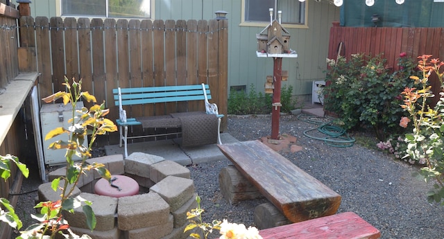 1026 Hemlock St, Prosser, WA 99350 - view of patio / terrace
