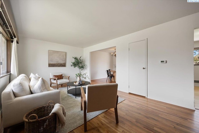 1923 Hood Ave, Richland, WA 99354 - living room with wood finished floors and a chandelier