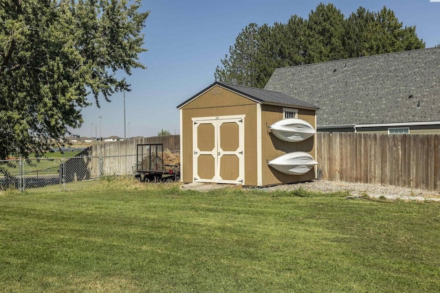 7816 W Argent Rd, Pasco, WA 99301 - view of outbuilding with a lawn