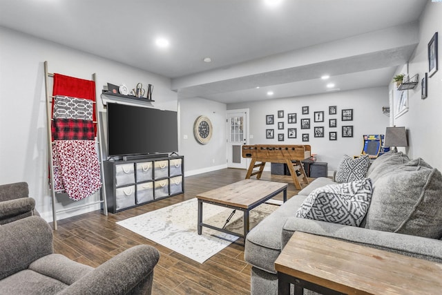 7816 W Argent Rd, Pasco, WA 99301 - living room featuring dark hardwood / wood-style floors