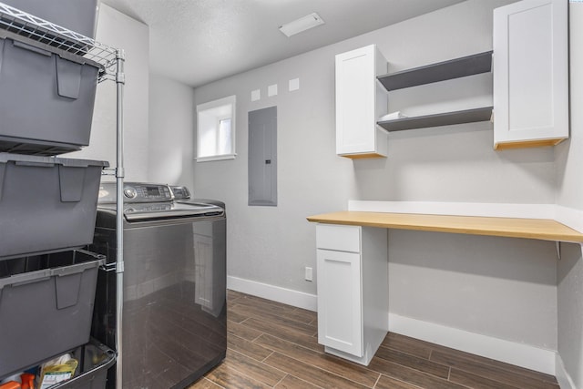 7816 W Argent Rd, Pasco, WA 99301 - laundry area featuring cabinets, washing machine and clothes dryer, and electric panel