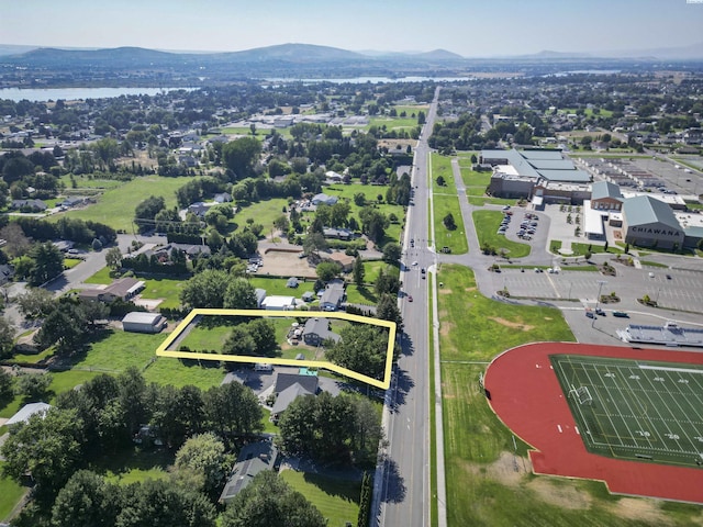 7816 W Argent Rd, Pasco, WA 99301 - bird's eye view with a mountain view