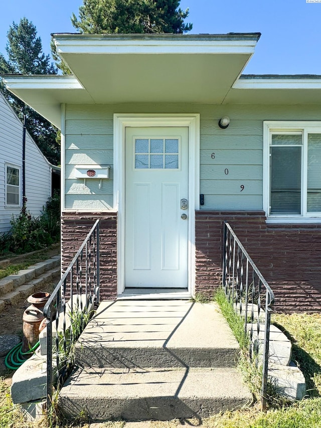 609 W 5th St, Grandview, WA 98930 - photo 3