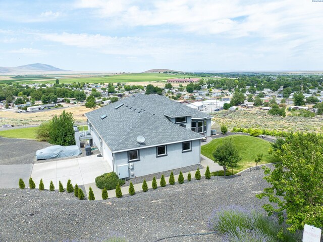 5880 S 58th Ave, West Richland, WA 99353 - view from above of property featuring a mountainous background