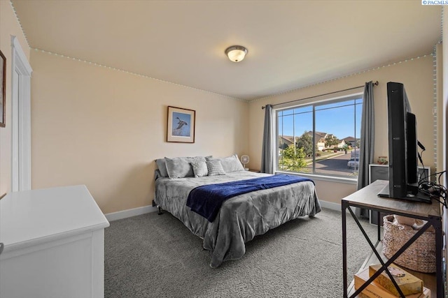 5200 W 28th Ave, Kennewick, WA 99338 - bedroom with light colored carpet and baseboards