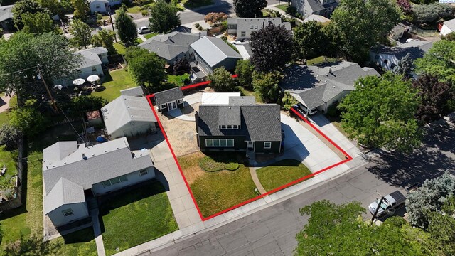 1935 Harris Ave, Richland, WA 99354 - aerial view of residential area with property parcel outlined