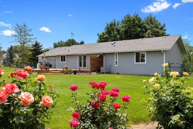 96604 E Clover Rd, Kennewick, WA 99338 - back of property with roof with shingles