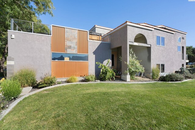 9115 W Maple Dr, Pasco, WA 99301 - view of building exterior