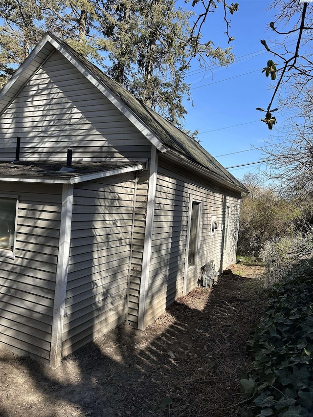 view of home's exterior
