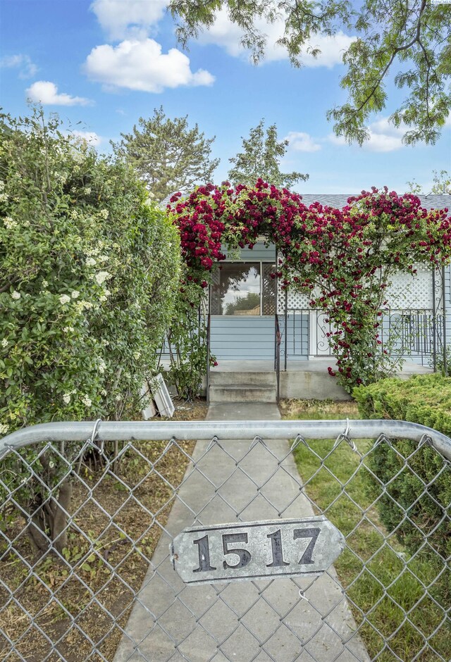 1517 Perkins Ave, Richland, WA 99354 - view of front facade