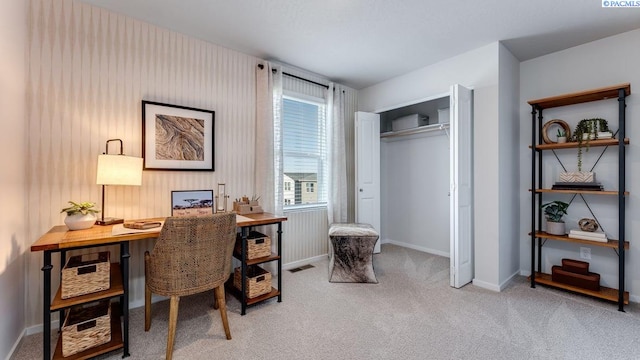 611 S Zeelar St, Kennewick, WA 99336 - office area with carpet flooring and baseboards