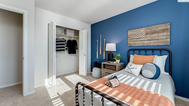 611 S Zeelar St, Kennewick, WA 99336 - carpeted bedroom featuring a closet and baseboards