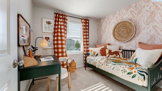 611 S Zeelar St, Kennewick, WA 99336 - bedroom featuring carpet, an office area, and wallpapered walls