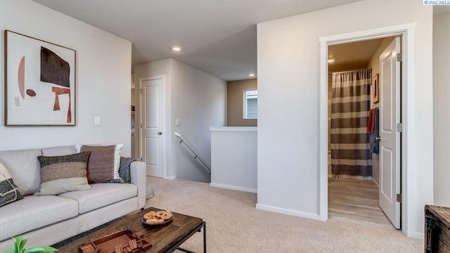 611 S Zeelar St, Kennewick, WA 99336 - living area featuring light carpet and recessed lighting