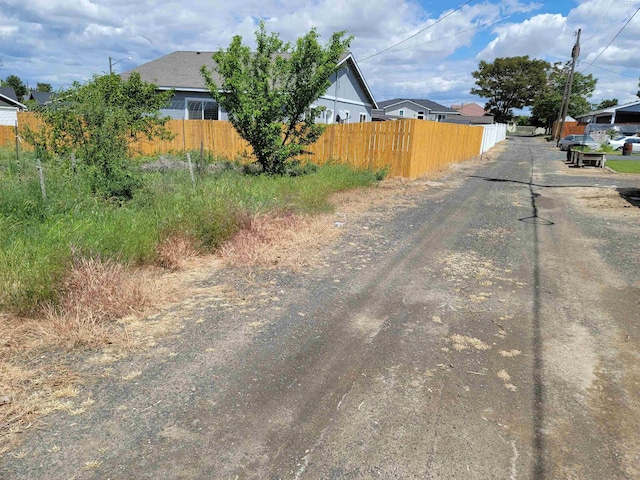 211 W 7th St, Warden, WA 98857