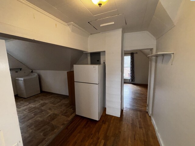 320 SE High St, Pullman, WA 99163 - additional living space featuring electric panel, lofted ceiling, washer / clothes dryer, baseboards, and dark wood-style flooring