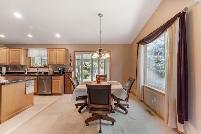 704 W 18th Ct, Kennewick, WA 99337 - dining space featuring a chandelier, recessed lighting, and light carpet