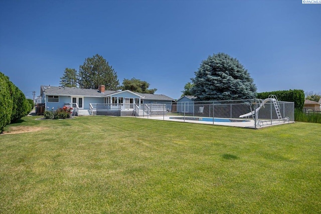 10012 Maple Dr, Pasco, WA 99301 - back of property with a deck