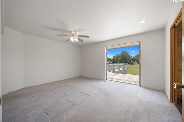 10012 Maple Dr, Pasco, WA 99301 - empty room with carpet and a ceiling fan