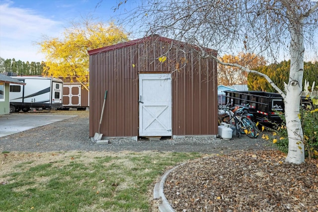 view of outbuilding