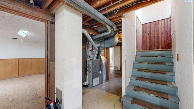703 W Octave St, Pasco, WA 99301 - unfinished below grade area featuring heating unit